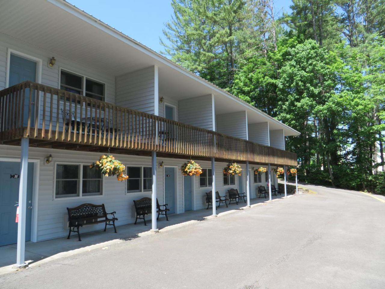 Bayside Inn & Marina Cooperstown Luaran gambar